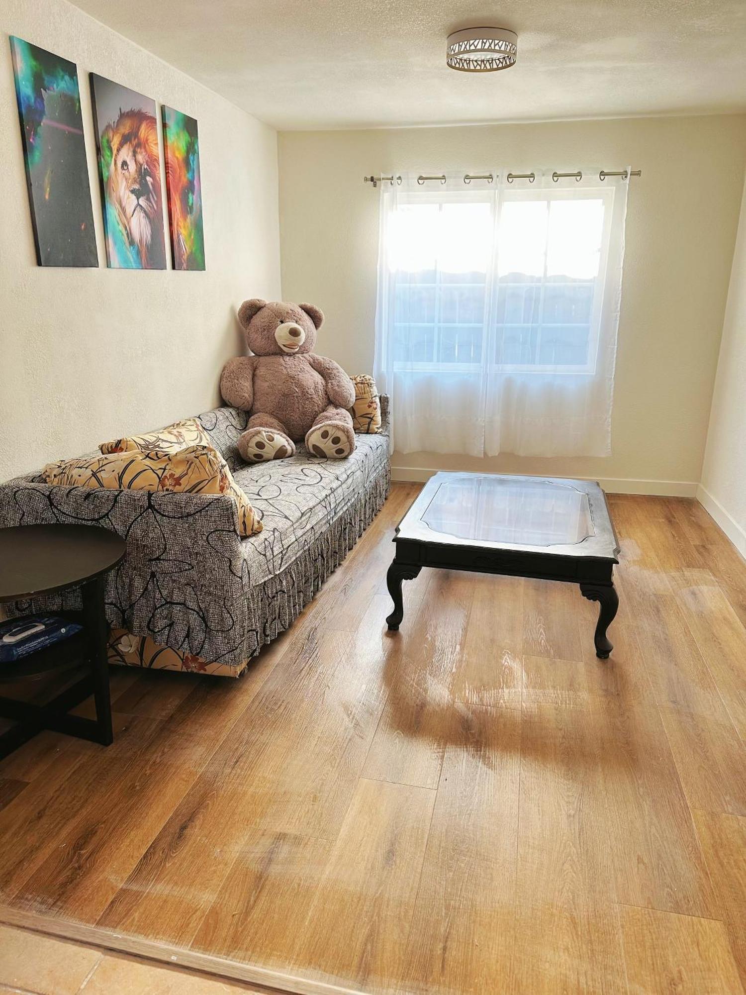 New Renovated Room With Shared Bathroom 하시엔다 하이츠 외부 사진